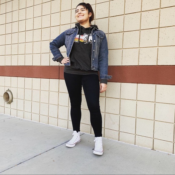 Meet your Posher, Kaleyah - Picture 1 of 1